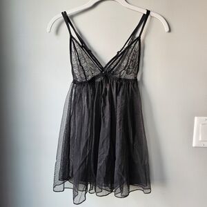 Victoria's Secret Very Sexy Strappy Black Lace/Mesh Babydoll Lingerie Medium